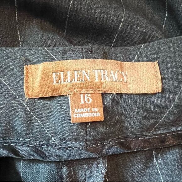 NWT! Ellen Tracey striped dress pants. Size 16 - Picture 5 of 11